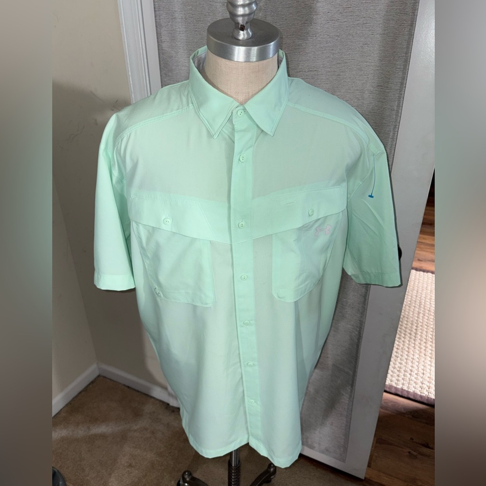 Under Armour Shorebreak Hybrid Woven Short-Sleeve Button-Down Shirt(126)